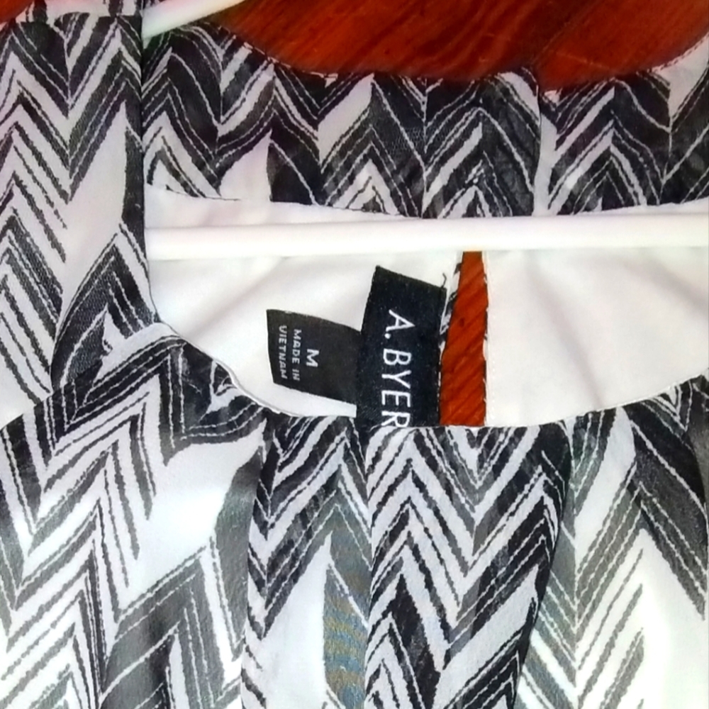 Alfani sleeveless blouse